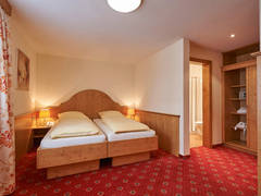 Zimmerbild 7