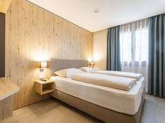 Zimmerbild 12