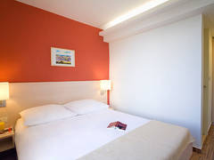 Zimmerbild 15
