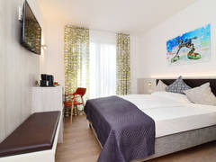 Zimmerbild 12