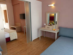 Zimmerbild 44