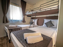 Zimmerbild 4