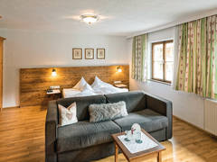 Zimmerbild 13