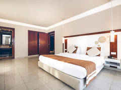 Zimmerbild 25