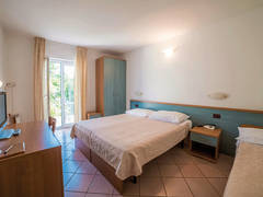 Zimmerbild 6