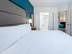 Zimmerbild 12