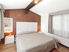 Zimmerbild 15