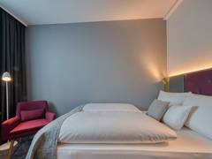 Zimmerbild 8