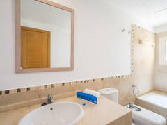 Zimmerbild 28