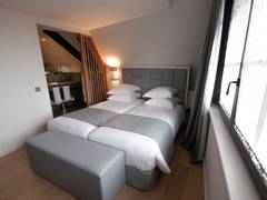 Zimmerbild 7