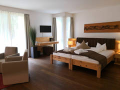 Zimmerbild 15