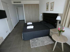 Zimmerbild 13