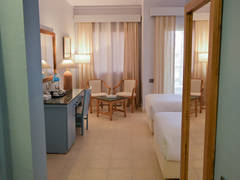 Zimmerbild 15