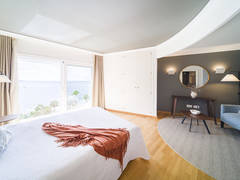 Zimmerbild 28