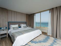Zimmerbild 13