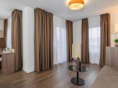 Zimmerbild 15
