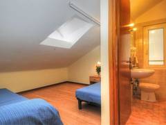 Zimmerbild 23