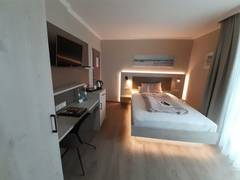 Zimmerbild 9