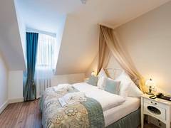 Zimmerbild 6