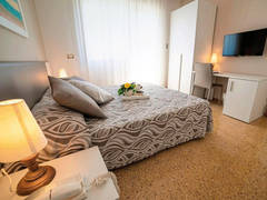 Zimmerbild 18