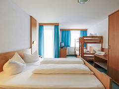 Zimmerbild 14