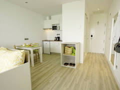 Zimmerbild 24