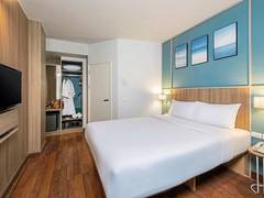 Zimmerbild 6