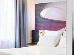 Zimmerbild 6