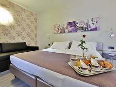 Zimmerbild 12