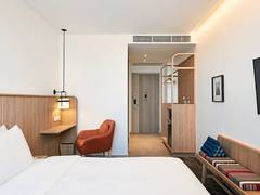Zimmerbild 13