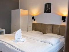 Zimmerbild 2