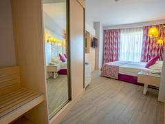 Zimmerbild 23