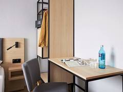 Zimmerbild 12