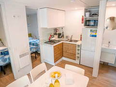Zimmerbild 8