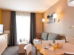 Zimmerbild 12