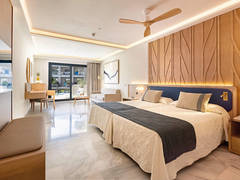Zimmerbild 46