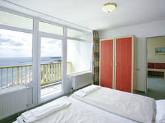 Zimmerbild 77