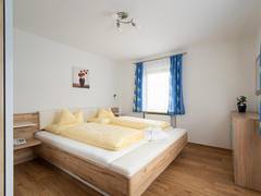 Zimmerbild 18