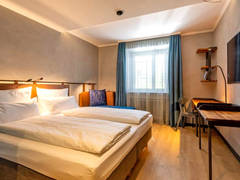 Zimmerbild 6