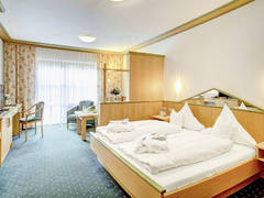 Zimmerbild 9