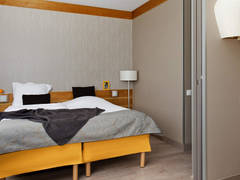 Zimmerbild 13