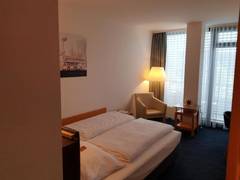 Zimmerbild 15