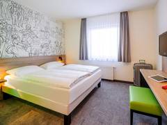 Zimmerbild 28
