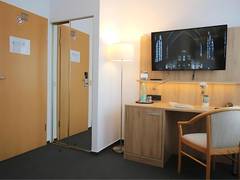 Zimmerbild 16