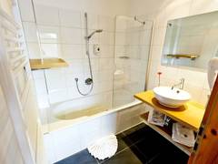 Zimmerbild 15