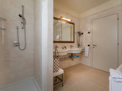 Zimmerbild 11