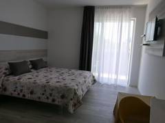 Zimmerbild 23