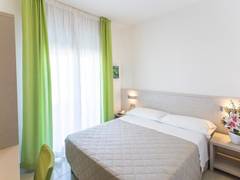 Zimmerbild 6