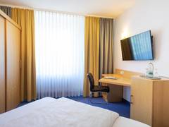 Zimmerbild 15