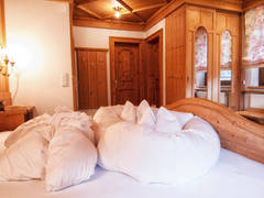 Zimmerbild 9